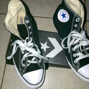 Men’s black/white converse 10.5